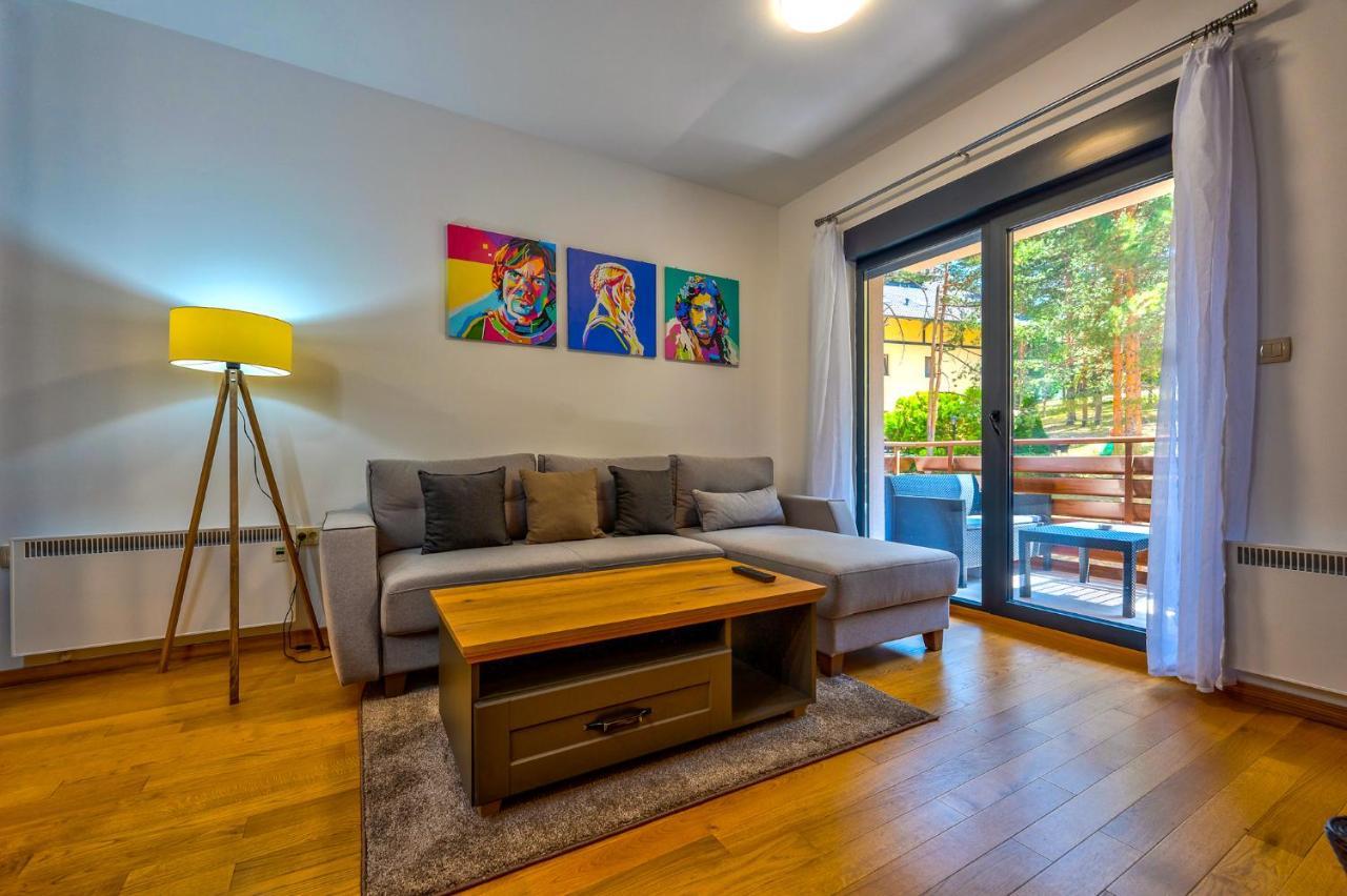 Vila Pekovic Green, Pine Trees View 2 Bedrooms Apartment Ζλάτιμπορ Εξωτερικό φωτογραφία